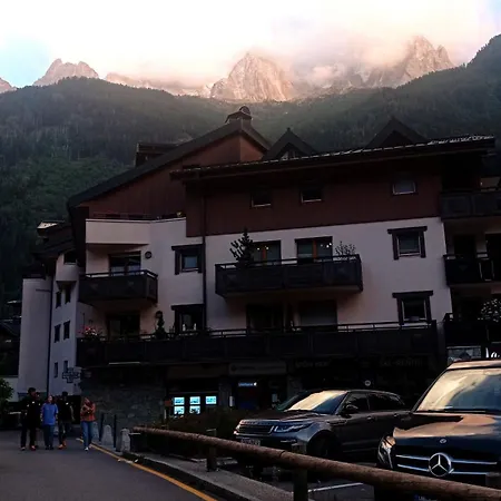 Cozy Alpine Sejour Cosy Au Centre Chamonix